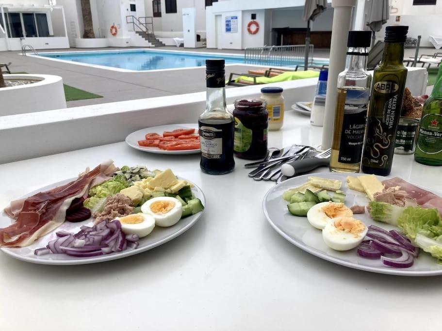 Puerto Del Carmen Airconditioned 2Bed Poolside Apt المظهر الخارجي الصورة
