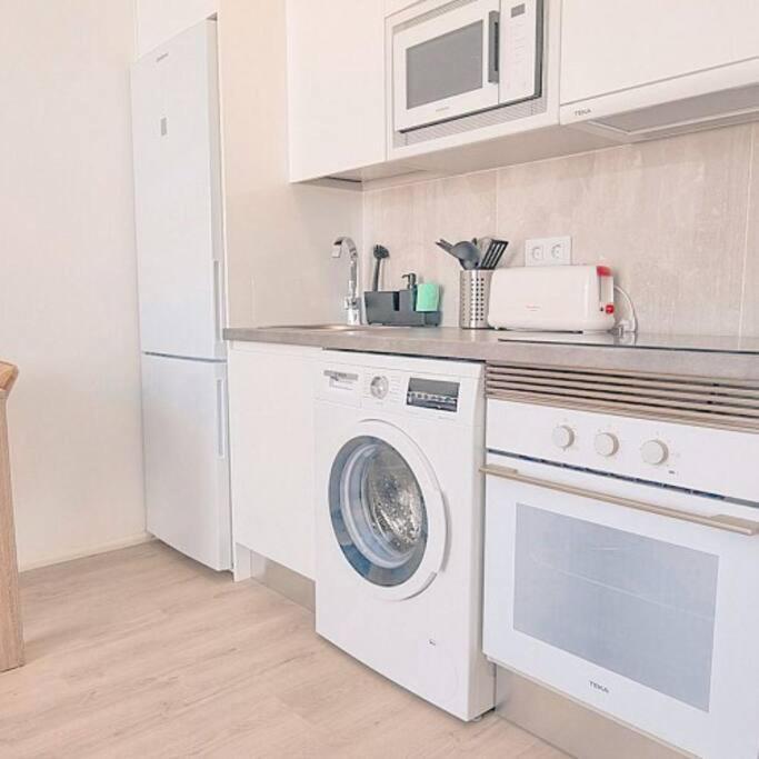 Puerto Del Carmen Airconditioned 2Bed Poolside Apt المظهر الخارجي الصورة