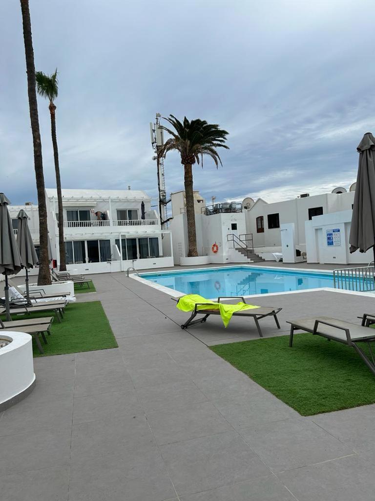Puerto Del Carmen Airconditioned 2Bed Poolside Apt المظهر الخارجي الصورة